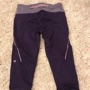 Lululemon purple cropped leggings